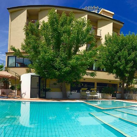 Hotel Mehari Riccione Luaran gambar