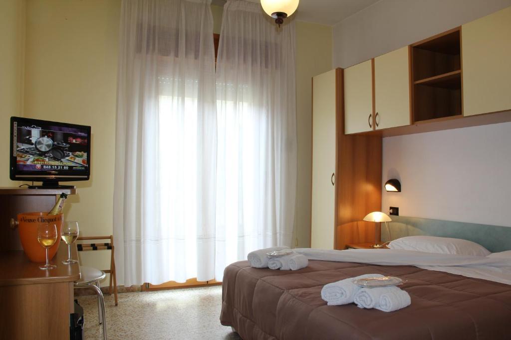 Hotel Mehari Riccione Luaran gambar